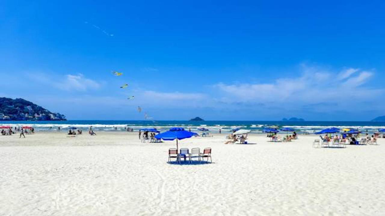 Apartamento amplo próximo a praia - Faça tudo a pé Guarujá Exterior foto