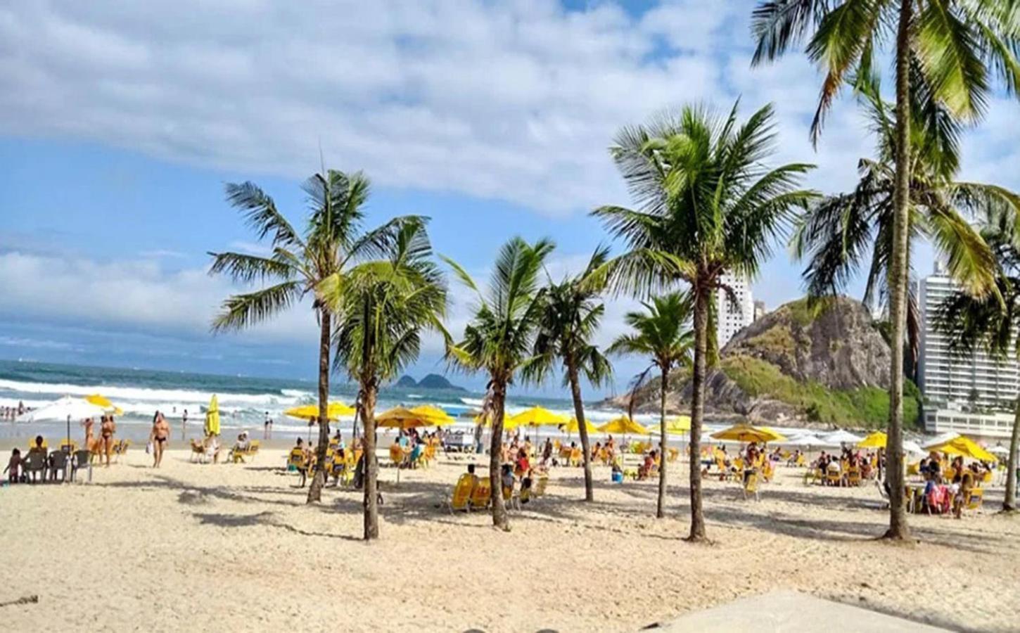 Apartamento amplo próximo a praia - Faça tudo a pé Guarujá Exterior foto